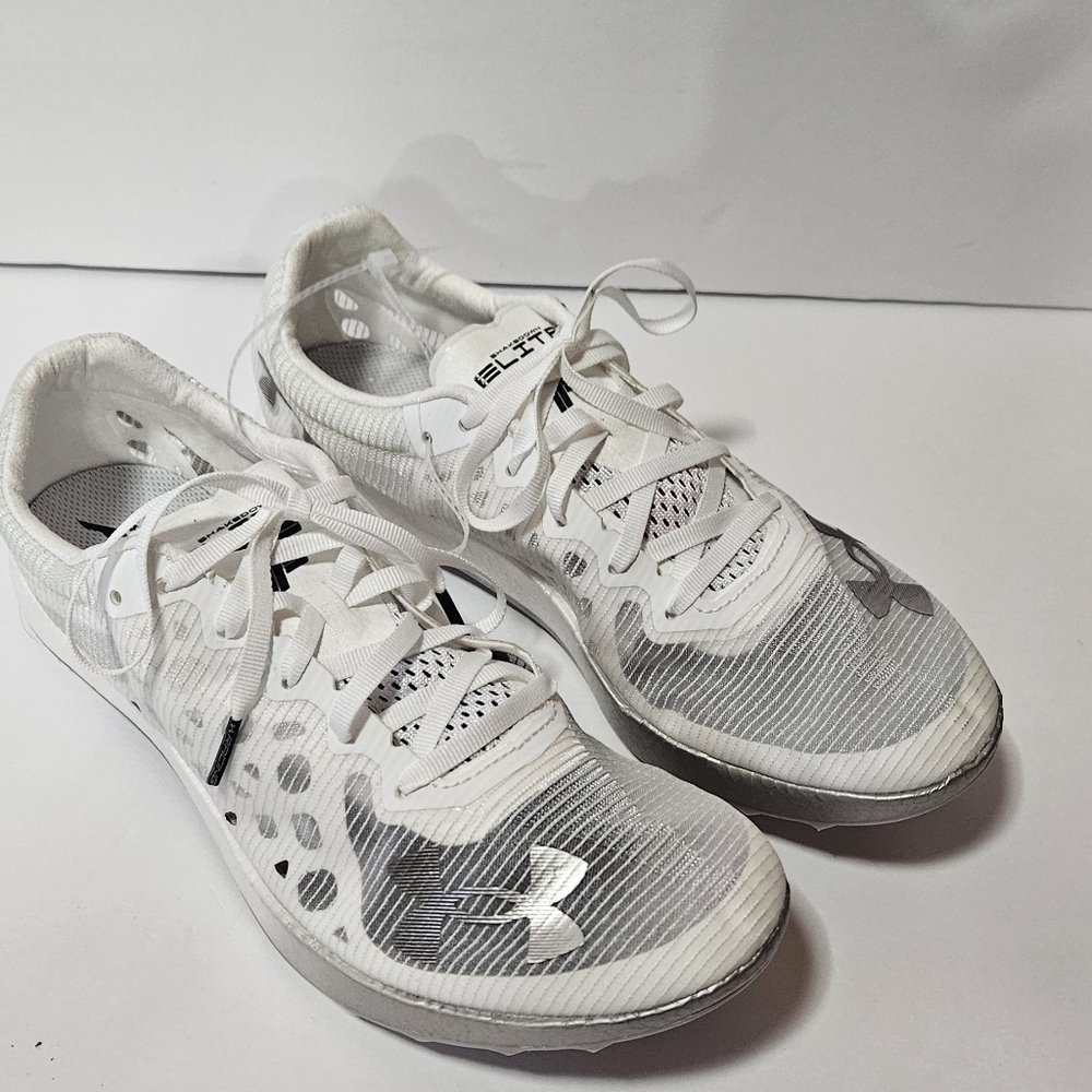NWT Under Armour Shakedown Elite Breeze White Track MEN’S 8 WMN’S 9.5 - Picture 6 of 10